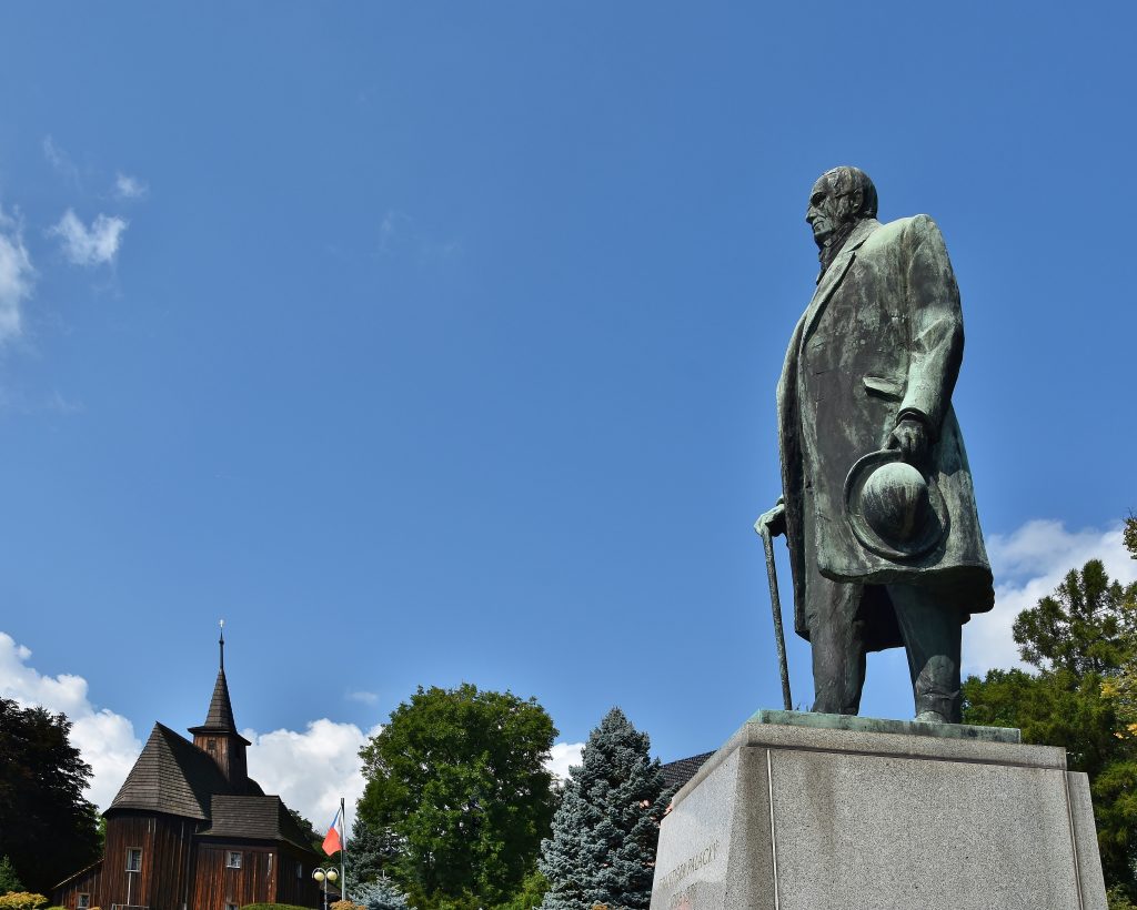 František Palacký se narodil v Hodslavicích, vesnici nedaleko Nového Jičína.